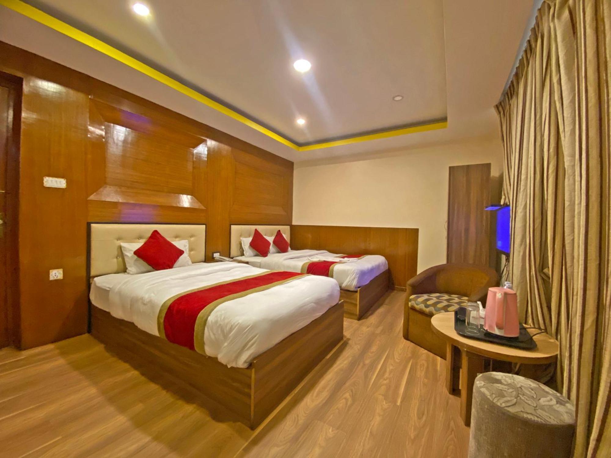 Hotel Airport Holiday Katmandou Extérieur photo