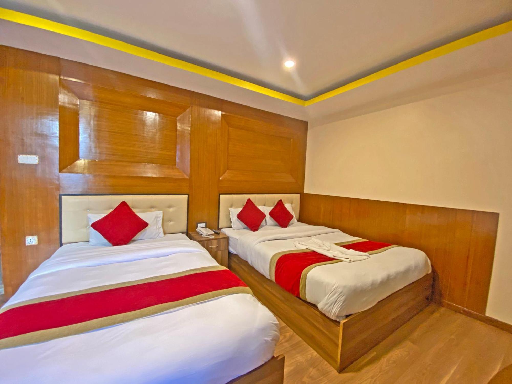 Hotel Airport Holiday Katmandou Extérieur photo